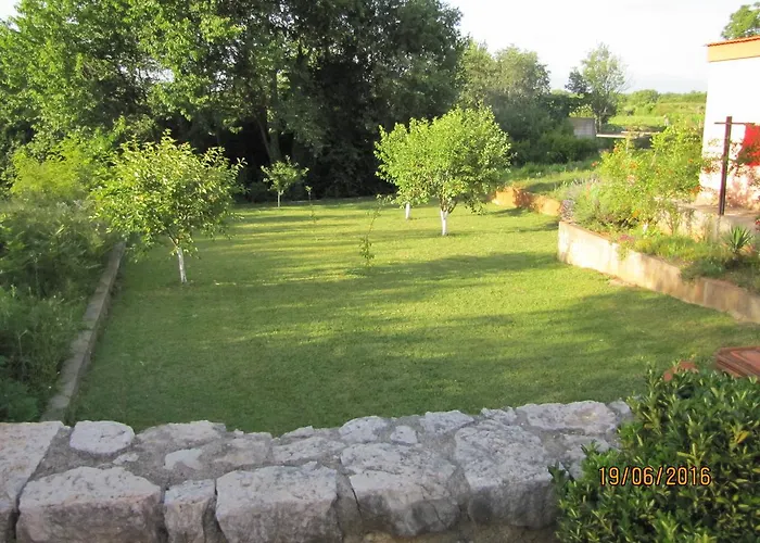 Alojamento de Acomodação e Pequeno-almoço Jelena