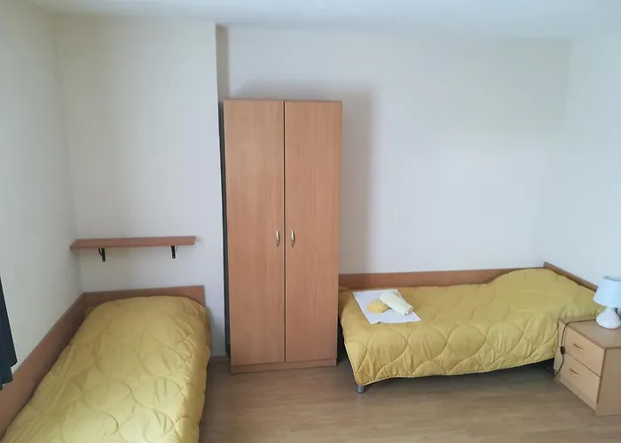 Jelena Alojamento de Acomodação e Pequeno-almoço 2*